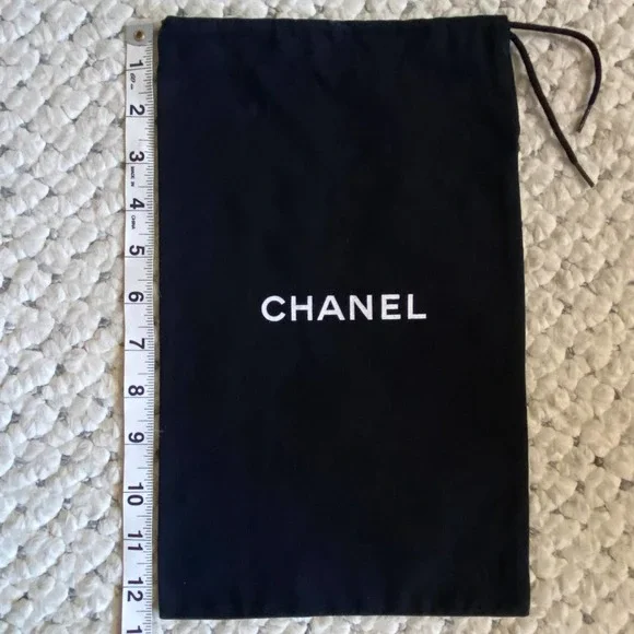 CHANEL Purse Black White Logo cross-body DUST BAG Sleeper 12.75" 8" - Picture 3 of 7